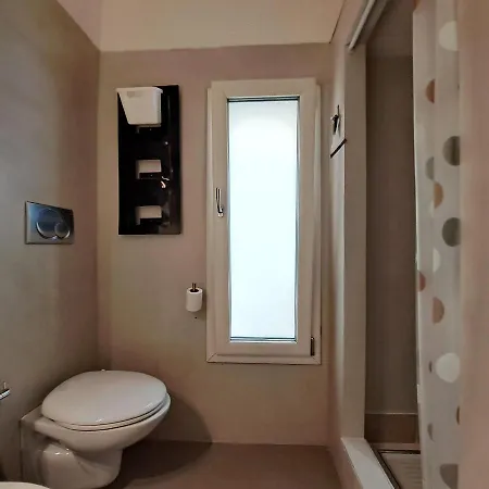 Suppa Stazione * باري